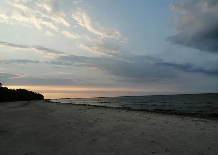 Few Steps To The Bay